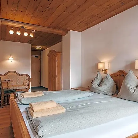 Готель Mitterhof 3*