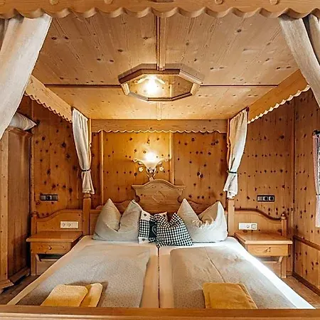 Mitterhof 3* 겔로스